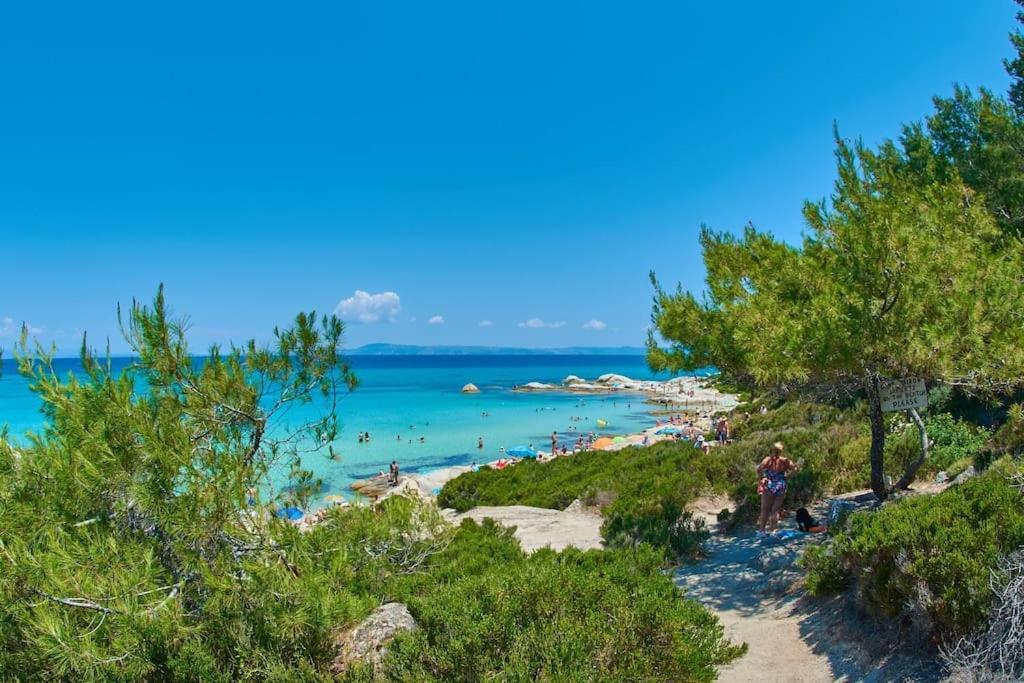 Traditionelles Appartement Athos Shadow Am Meer Paralia Sikias Buitenkant foto