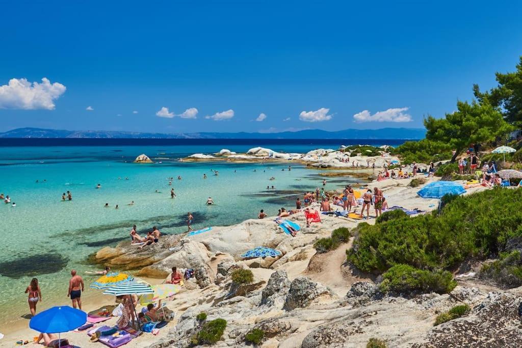 Traditionelles Appartement Athos Shadow Am Meer Paralia Sikias Buitenkant foto