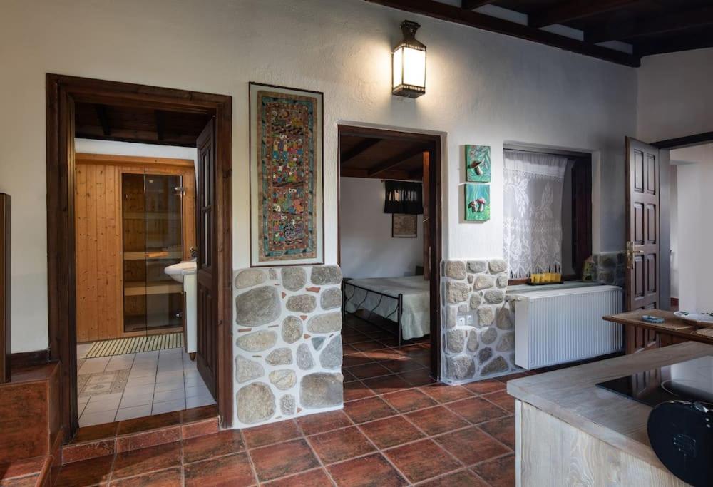 Traditionelles Appartement Athos Shadow Am Meer Paralia Sikias Buitenkant foto